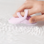 SVAKOM – Echo 2 piršto vibratorius – dangaus mėlyna - Image 10